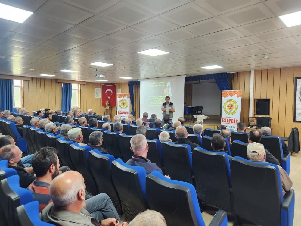 Eskişehir'de arıcılara "Orman Yangınlarını Önleme ve Farkındalık" eğitim semineri