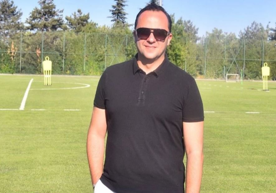 Şapcı görevinin başında