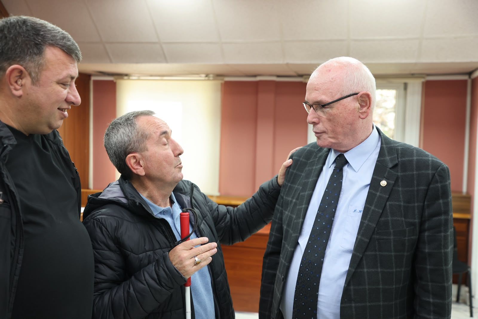Başkan Kazım Kurt Engelli Dernekleriyle Bir Araya Geldi (5)