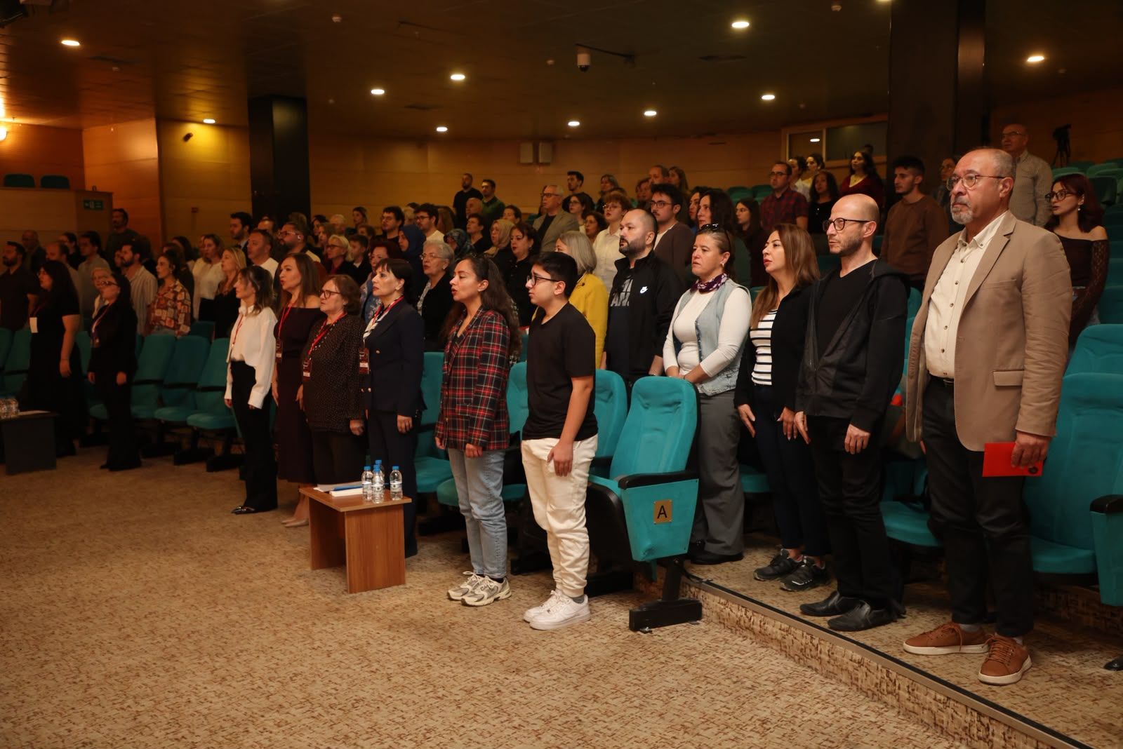 Eskişehir’de Kadınların Ilham Veren Hikâyeleri Tedx Sahnesinde (7)