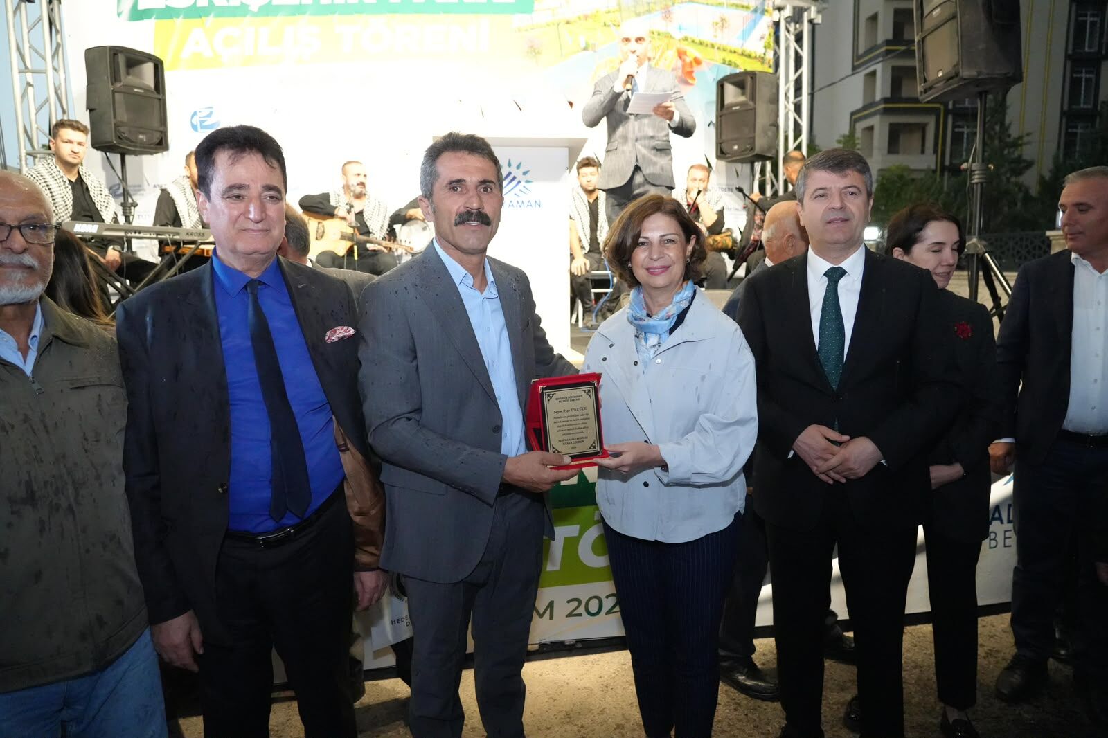 Eski̇şehi̇r’i̇n Dostluk Eli̇ Adiyaman’da (8)
