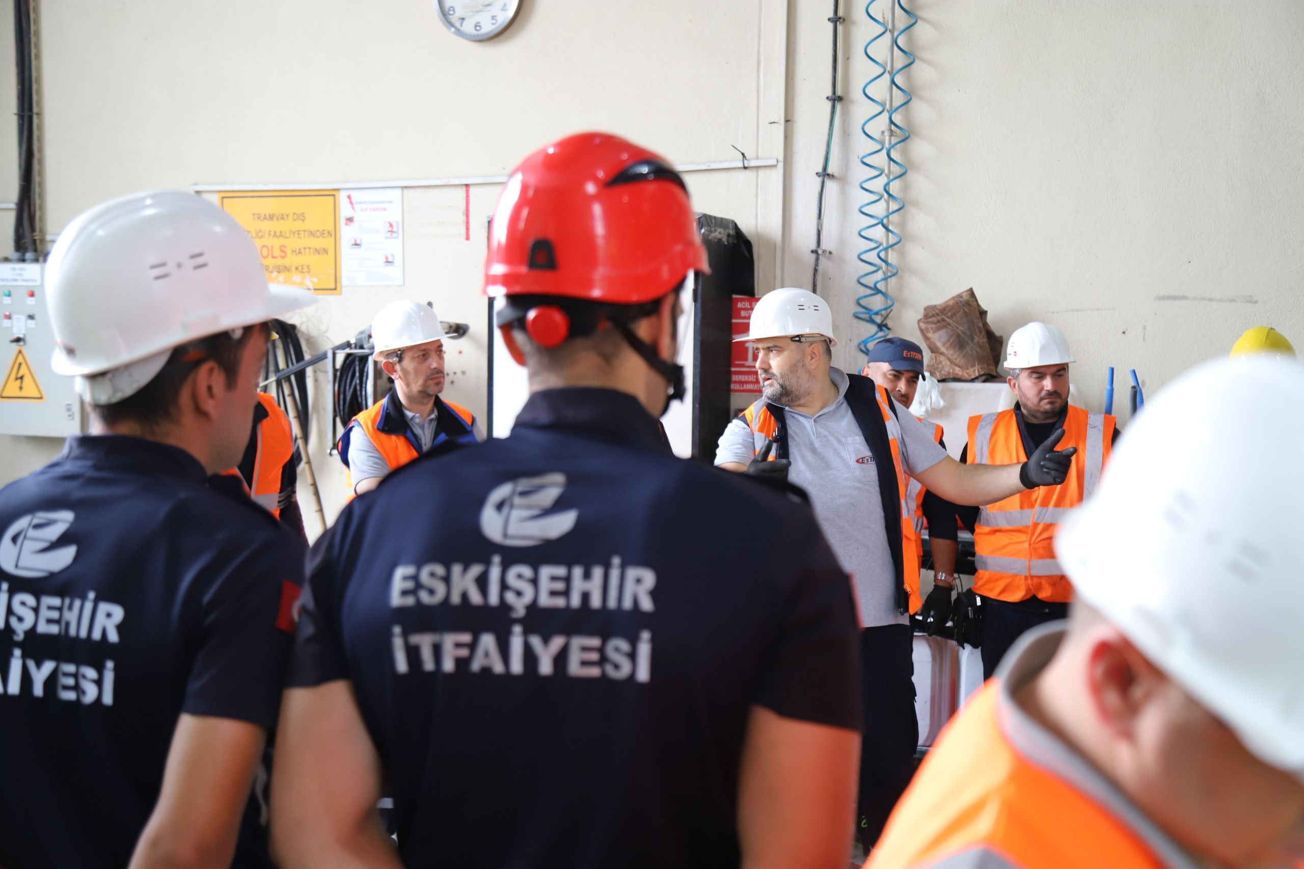 Estram’da İş Güvenli̇ği̇ Eği̇ti̇mleri̇ Sürüyor (4)