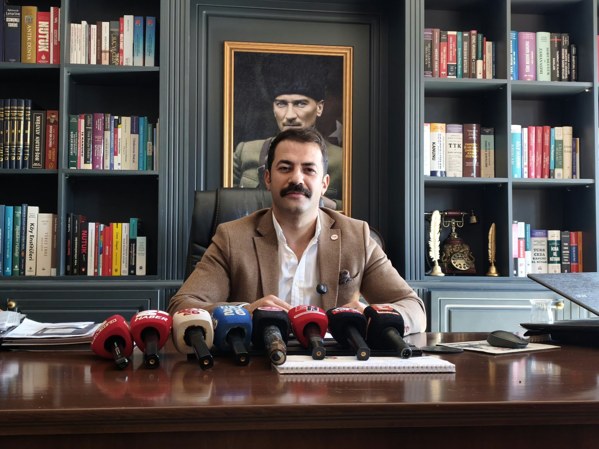Yalaz’dan ön seçim mesajı: “Örgütümüze sonuna kadar güveniyorum”