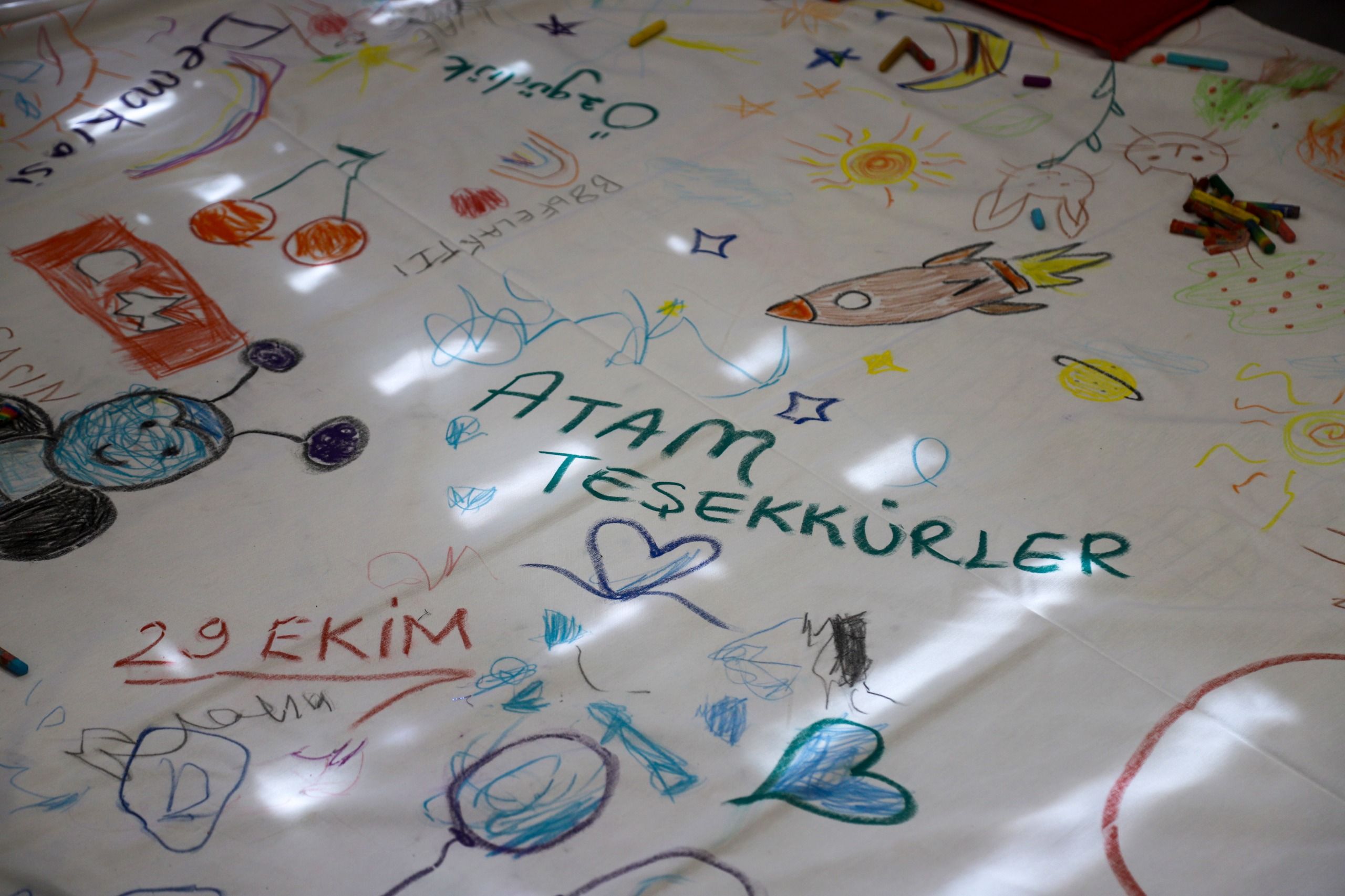 Mi̇ni̇klerden 2026 Eski̇şehi̇r Yili’na Özel Cumhuri̇yet Tuvali̇ (2)