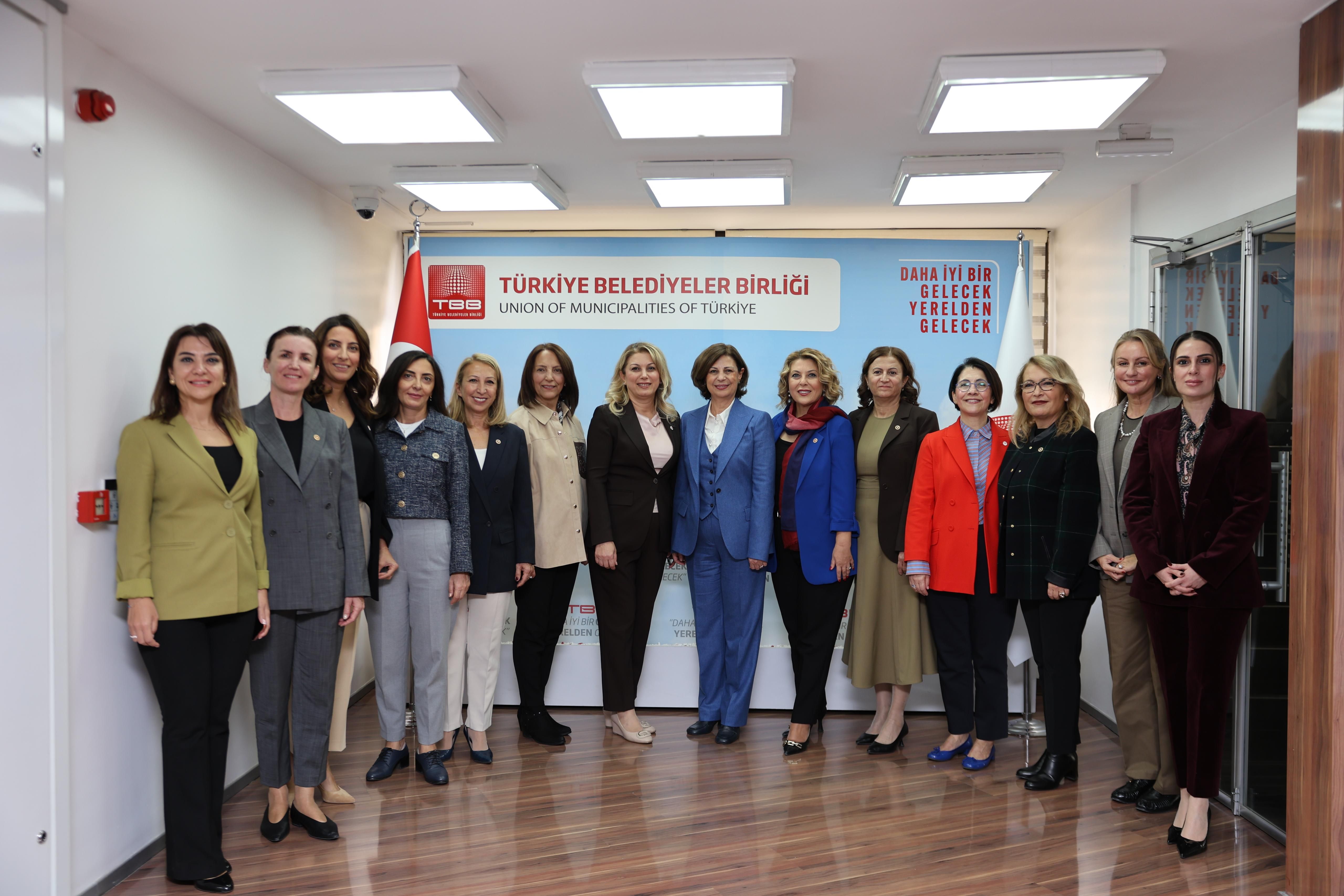 Tbb Encümen Toplantisi Ayşe Ünlüce Başkanliğinda Gerçekleşti̇ri̇ldi̇ (3)