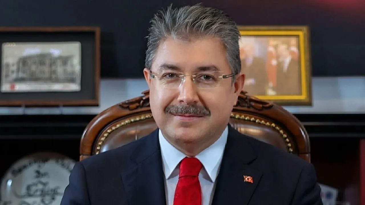 Vali Yılmaz: "Basın, halkın doğru haber alma hakkının en büyük teminatıdır"