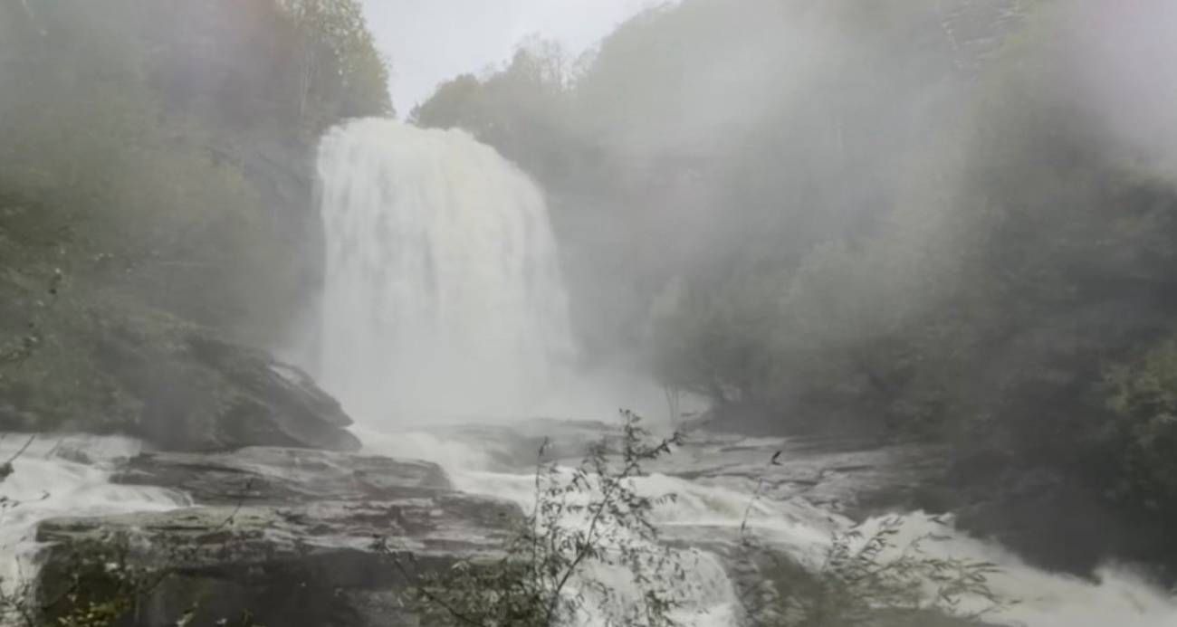 Bursa’da sağanak yağışın ardından Suuçtu Şelalesi coştu, Niagara’yı aratmadı