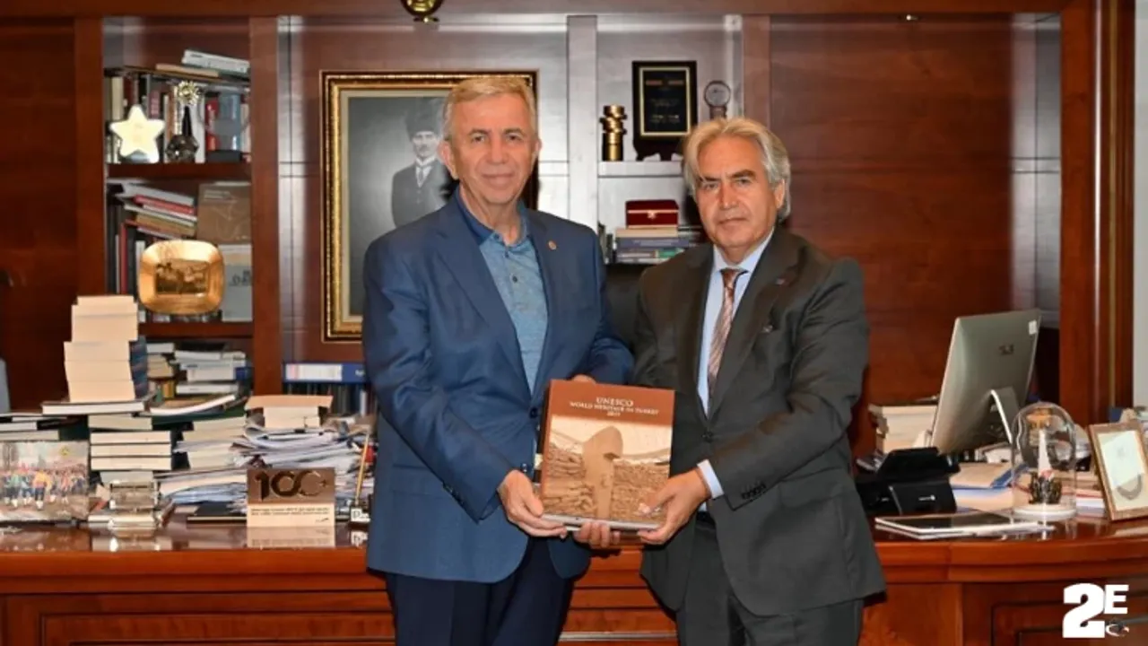 Gordion Antik Kenti ve Aslanhane Camii’nin Dünya Mirası Listesi’ne kabulüne ilişkin sertifikalar Başkan Yavaş’a sunuldu