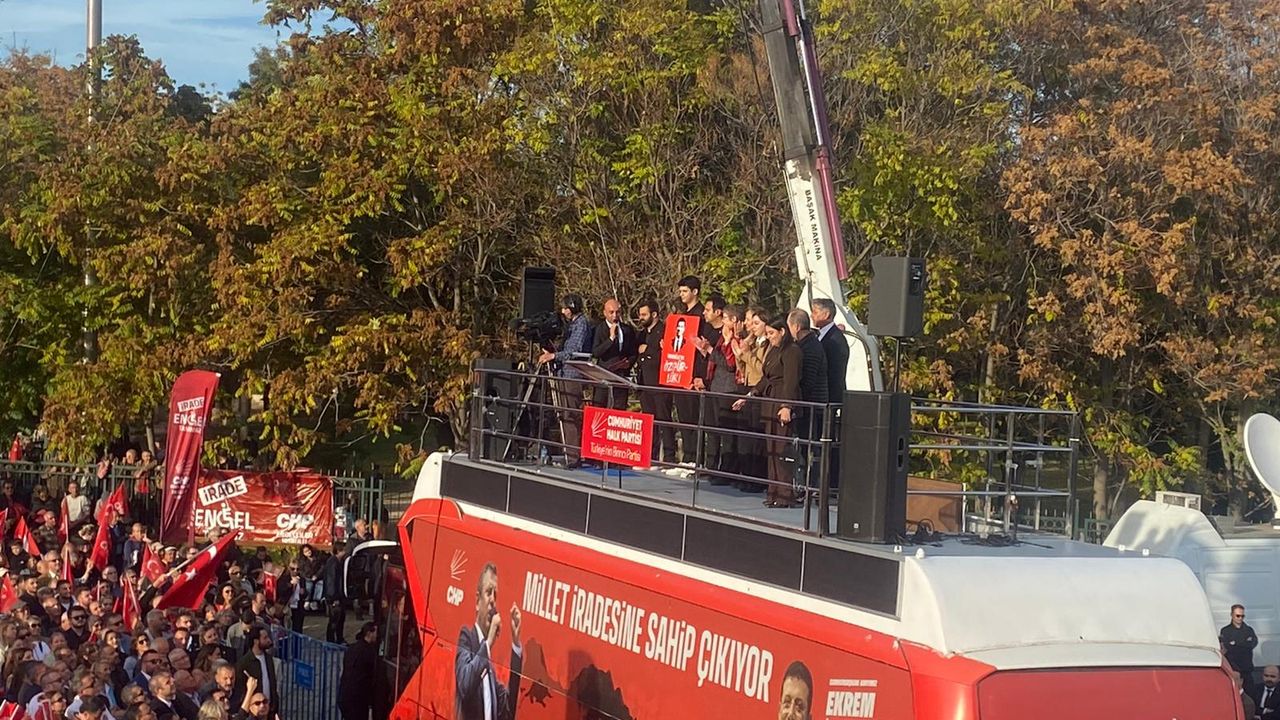 CHP Eskişehir mitingine genel merkezden yoğun katılım