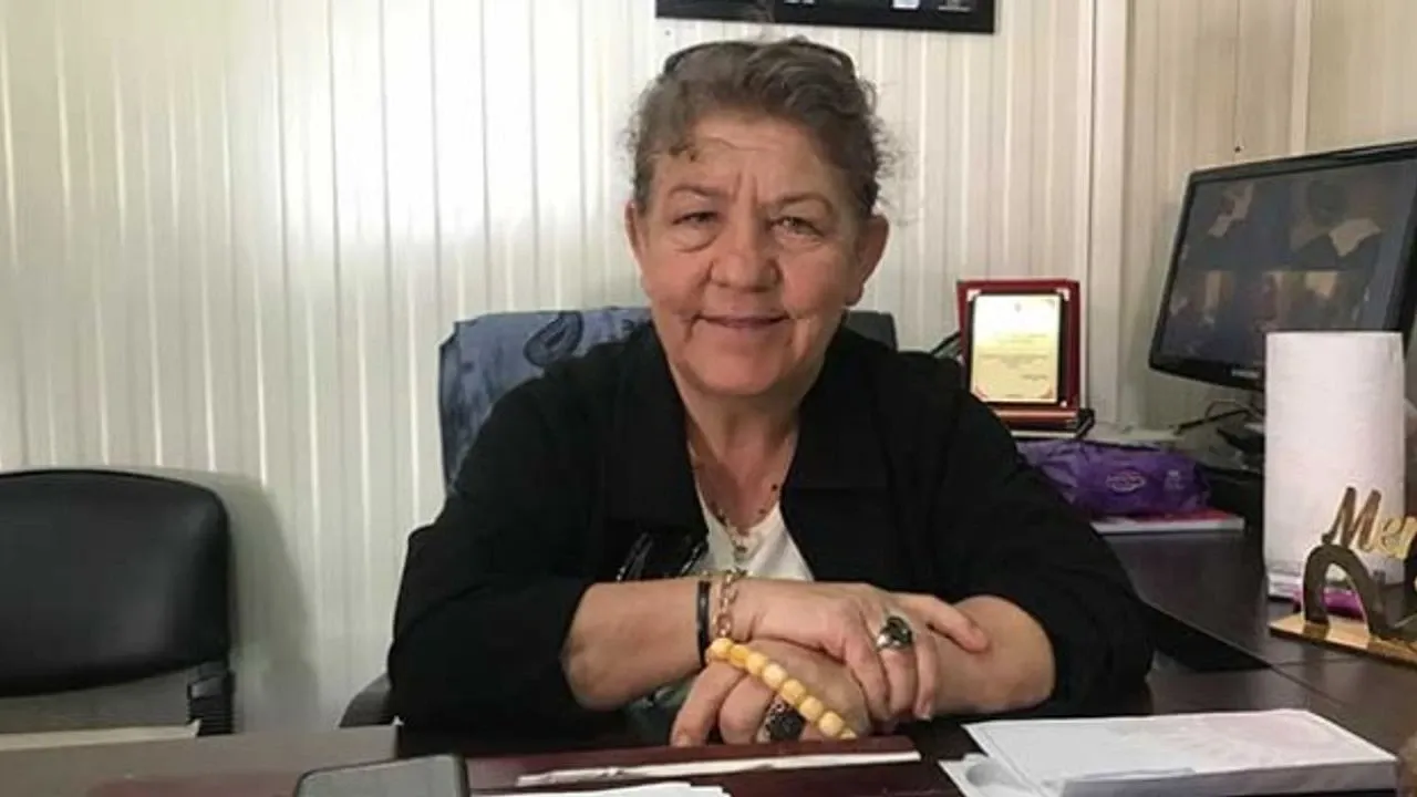 Tespihli muhtar!
