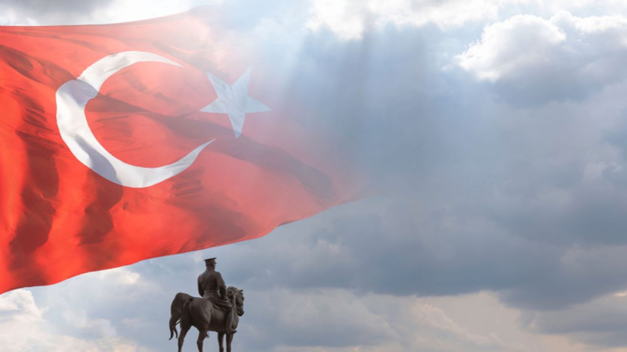 Gelecek bizi bekliyor