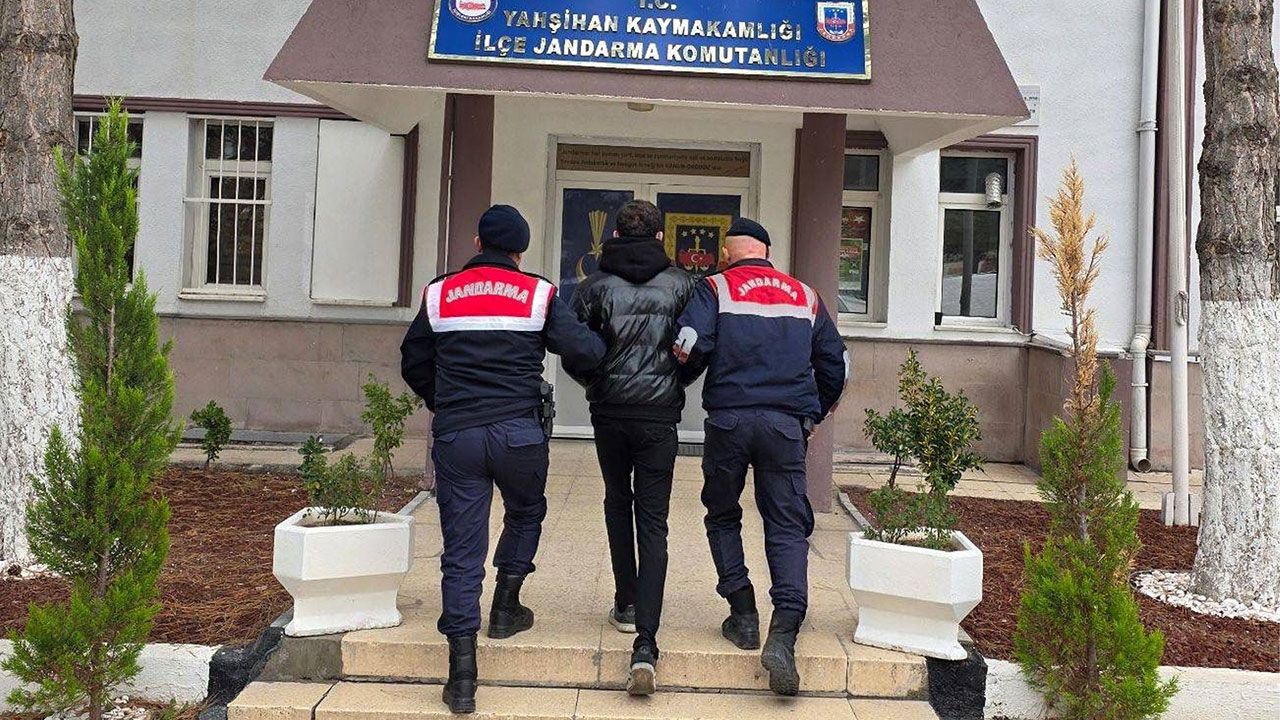 Kırıkkale'de aranan iki hükümlü yakalandı