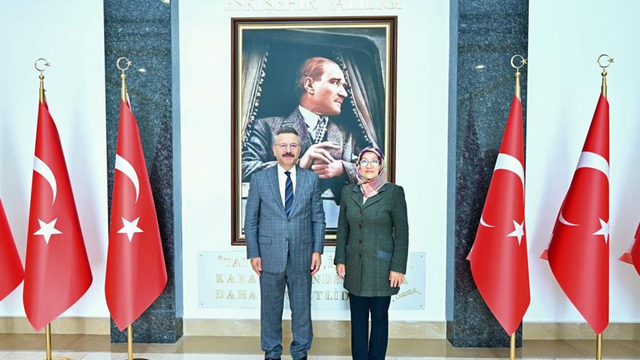 Aydınlı Muhtardan Eskişehir Valisi Hüseyin Aksoy’a teşekkür ziyareti