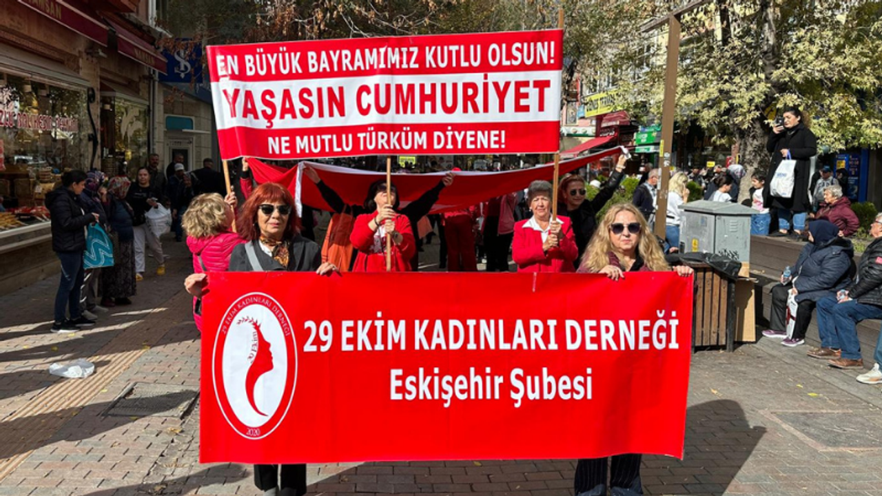 29 Ekim Kadınları Derneği’nden Cumhuriyet çağrısı: Kadınlar kazanımlarına sahip çıkacak