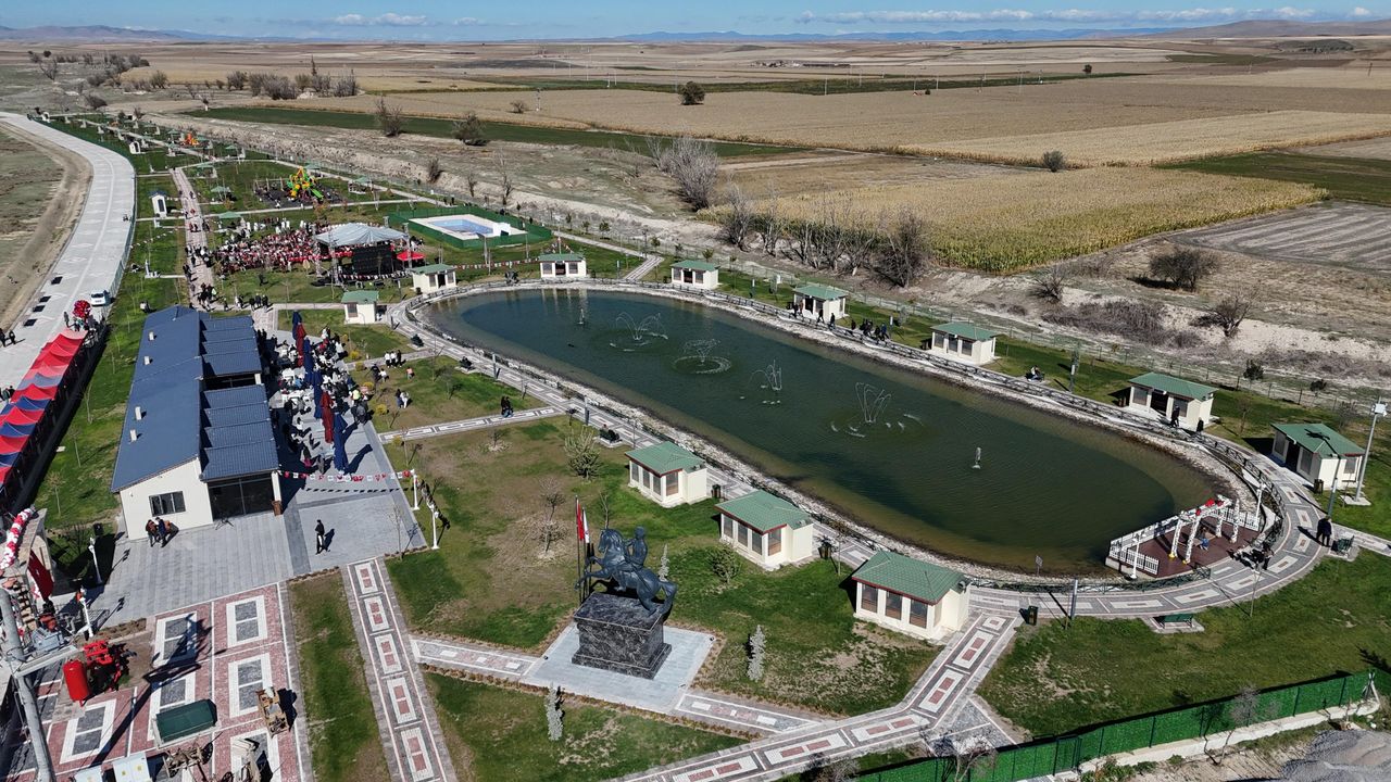 30 bin metrekarelik Göletli Park, Eskişehir’e yeni bir nefes oldu