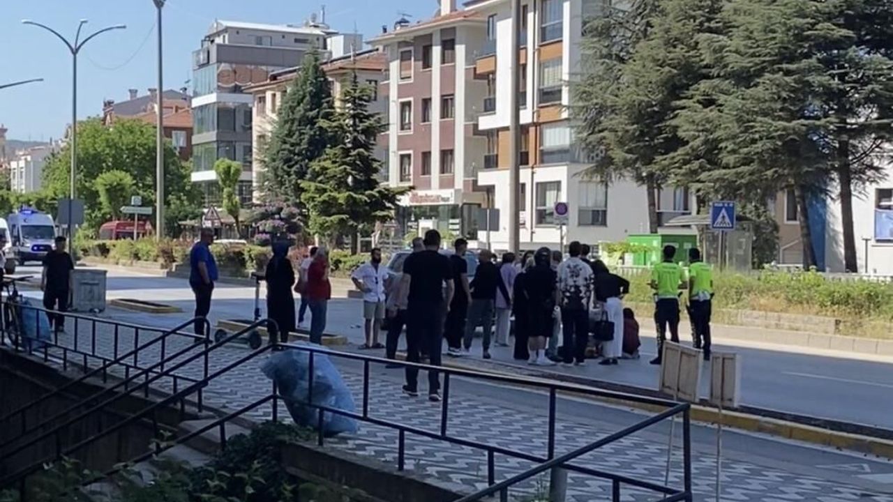 Eskişehir'de otomobilin çarptığı 84 yaşındaki sürücü ağır ya