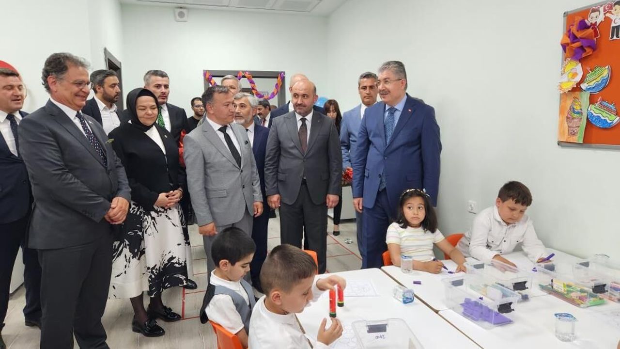 Eskişehir'de Zübeyde Hanım Özel Eğitim Anaokulu'nu