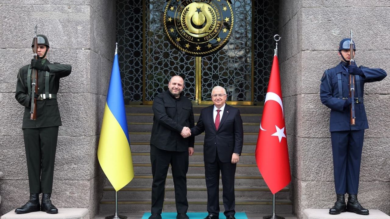 Bakan Güler, Ukrayna Milli Güvenlik ve Savunma Kon