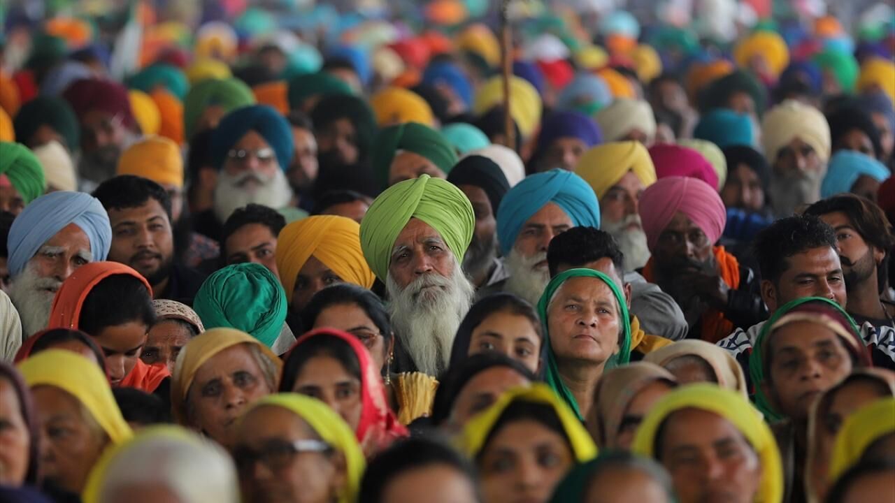 Hindistan’da tarihi kırılma: Doğum oranı ilk kez kritik eşiğ