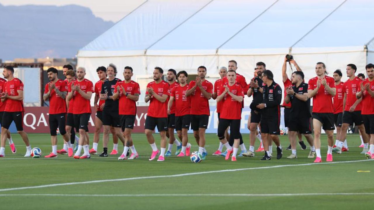 A Milli Futbol Takımı, Arizona'daki ilk antrenmanı