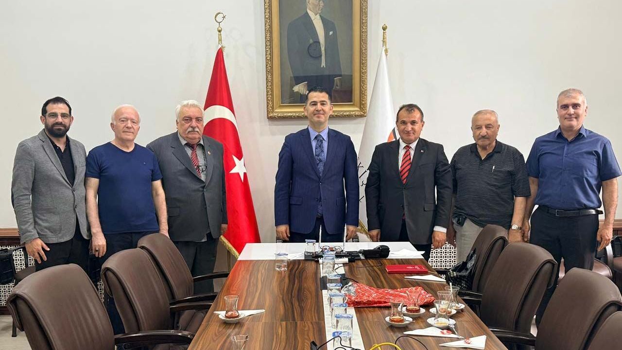 Eskişehir'de sivil toplum buluşması: ESKERDER’den Vali Yardı