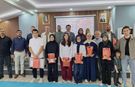 Eskişehir'de umre ödüllü bilgi yarışmasının kazananları ödüllerine kavuştu