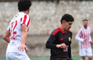Zirveyle aradaki fark 3 'e indi