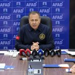 Bakan Yerlikaya: "Çanakkale'deki yangın tümüyle kontrol altına alındı"