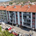 Sındırgı’da ağır hasarlı binalardan taşınma sürüyor