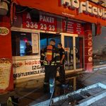 Ocaktaki köz iş yerinde yangın çıkardı