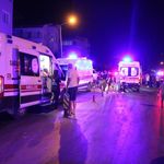 Minibüs ile otomobil çarpıştı: 11 yaralı