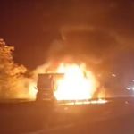 Eskişehir'de tır faciası: Araç küle döndü