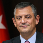 CHP Genel Başkanı Özel, CHP'nin 102'nci Yıl Dayanışma Konseri'ne katıldı