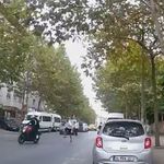 Esenyurt’ta genç kızın telefonu böyle çalıp kaçtılar