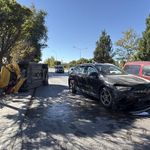 Eskişehir’de ticari taksi ile SUV çarpıştı: 2 sürücü yaralandı