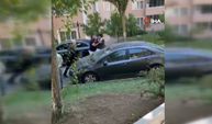 Beylikdüzü’nde sitede "kargocu giremez" kavgası kamerada
