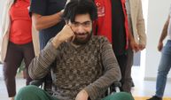 Evden çıkmayan genç 3 yıl sonra ikna edildi: Duş aldı, tıraş oldu