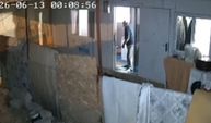 Gaziantep’teki 4.6’lık deprem anı güvenlik kameralarında