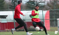 Es Es'li oyuncu Uşakspor'a döndü