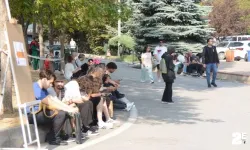 Güzel sanatlar fakültesi için heyecanlı bekleyiş