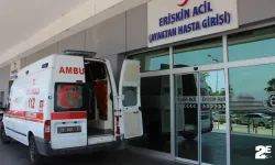 Küçük çocuk dolabın altında kaldı!