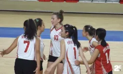 Özel Yeni Yol Fen Lisesi galip 2-0