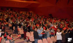 Eskişehir'de cumhuriyet çocuklarından muhteşem konser