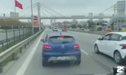 Ambulansa yol vermeyen sürücü kamerada