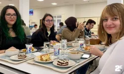 Anadolu Üniversitesi'nde yemeği yine öğrenciler belirledi