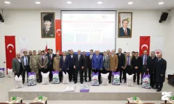 Çiftçilere törenle tohum dağıtıldı