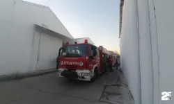 İş yeri deposu alevlere teslim oldu