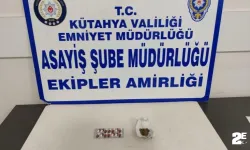 Şüpheli 2 şahsın üzerinde uyuşturucu ele geçirildi