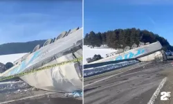 Buzlanma kaza getirdi: Tır yoldan çıkarak devrildi!