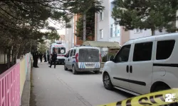 Eskişehir'de eş cinayetinde dava ertelendi!